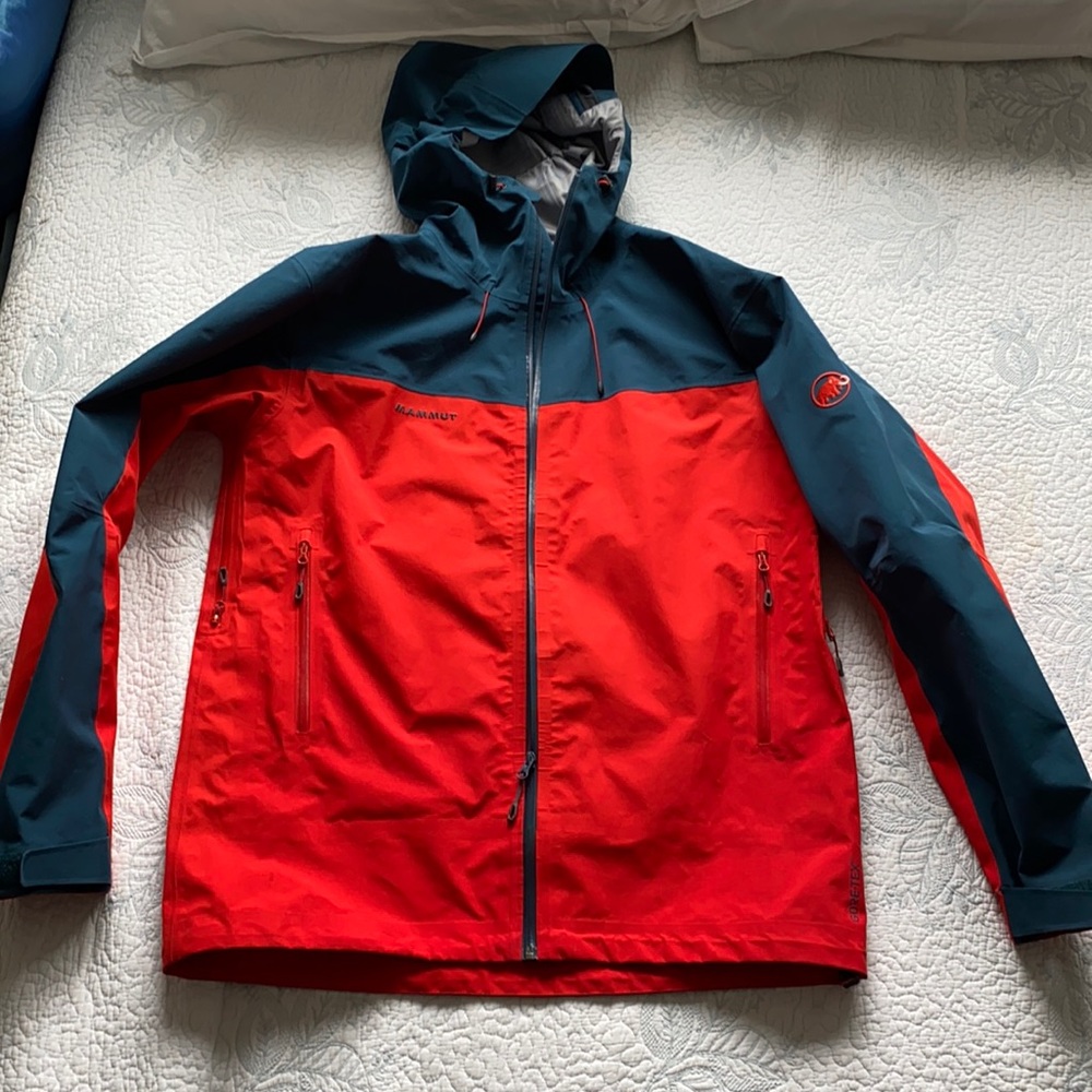 Mammut Men’s Crater Hardshell Hooded Jacket
